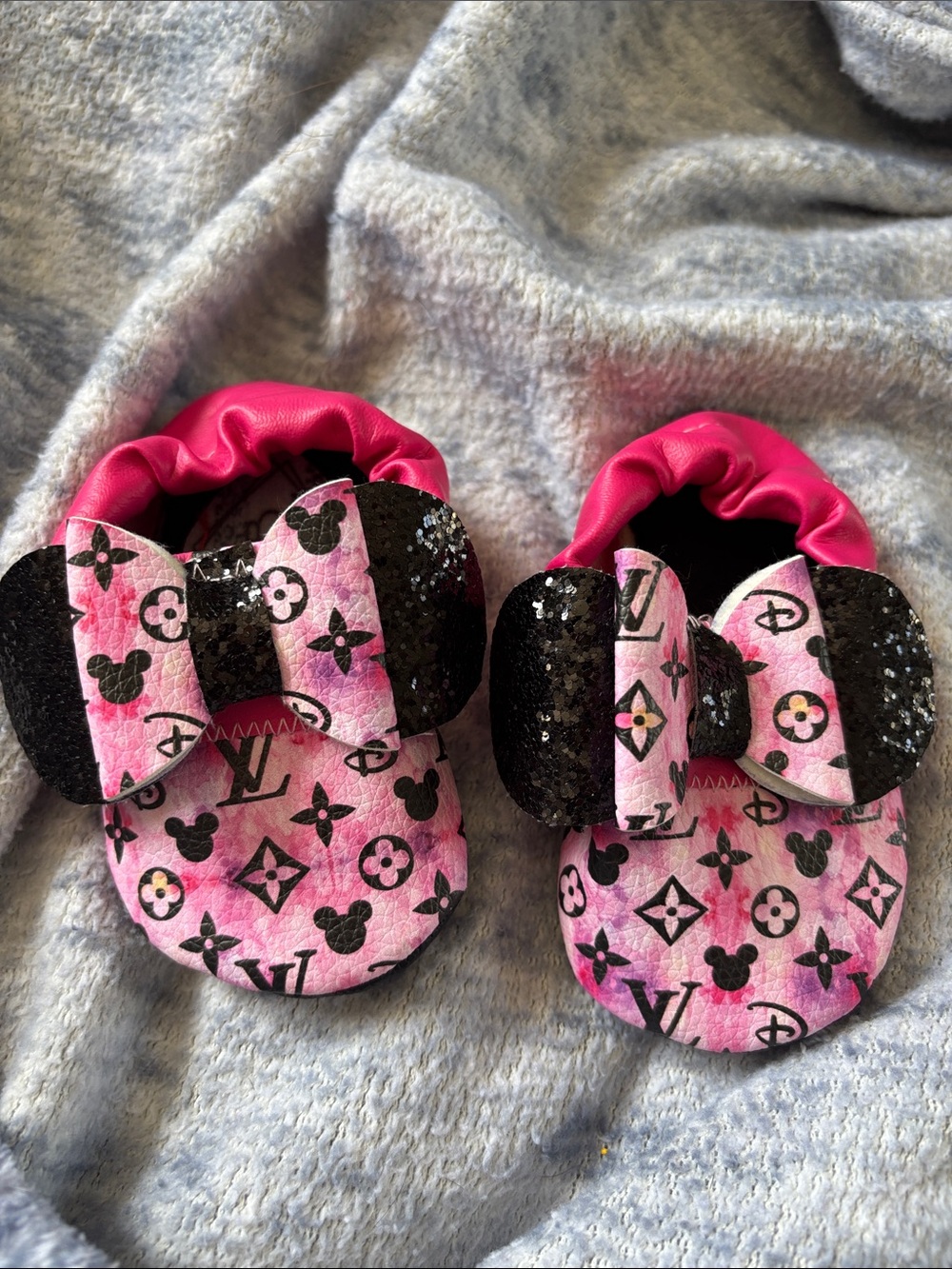Pink Minnie-Inspired Baby Moccasins with Black Glitter Ears